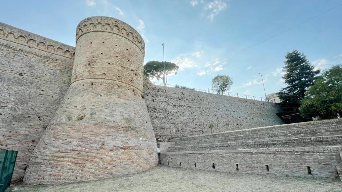 Restauro delle mura, la procedura va avanti