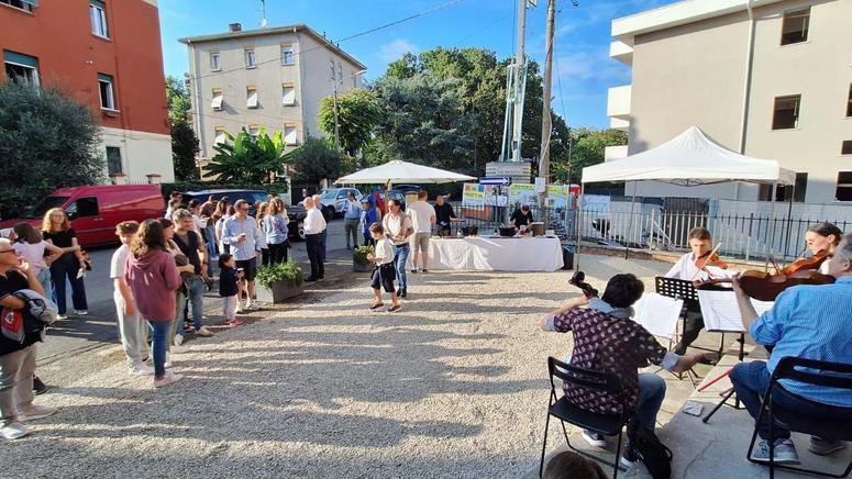 La bella sfida del giovane Gherardi: "Aperta la mia bottega di liuteria"