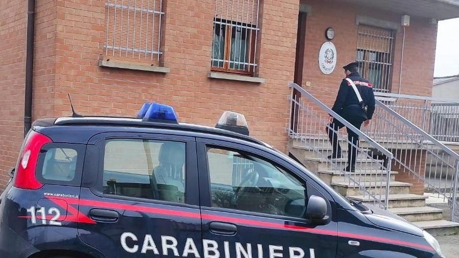 Ragazzina 14enne fa partire le indagini: un incubo durato anni. L’uomo dovrà stare a 1,5 km dalla moglie