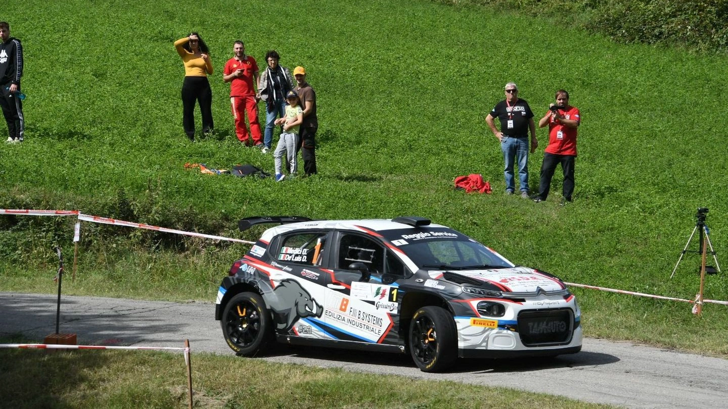 Chiodi sul percorso del Rally Appennino Reggiano: indagano i carabinieri (foto Thomas Simonelli)