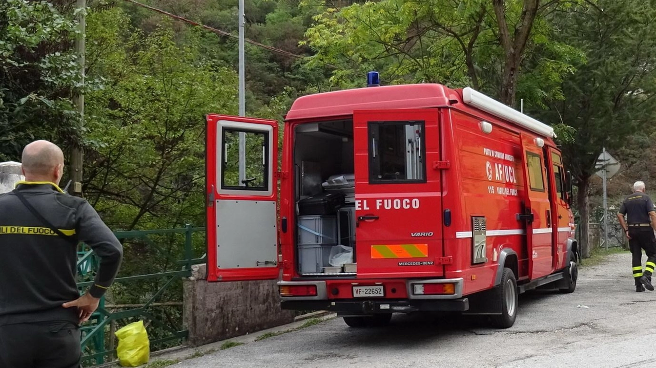 La Guardia costiera di San Benedetto del Tronto e Napoli con i vigili del fuoco ha mobilitato un robot munito di sonar e raffinati sensori