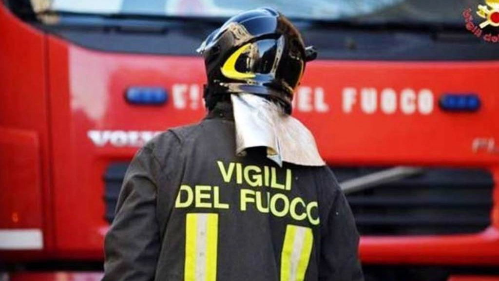 È successo vicino a Padova. L’abitazione è stata ressa inagibile dal fumo. A scatenare il rogo potrebbe essere stato un guasto elettrico