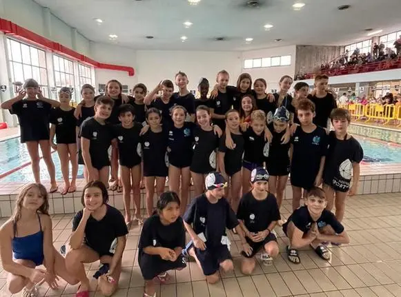 Nuoto, società NS Emilia in vasca a Reggio Emilia. Una pioggia di medaglie