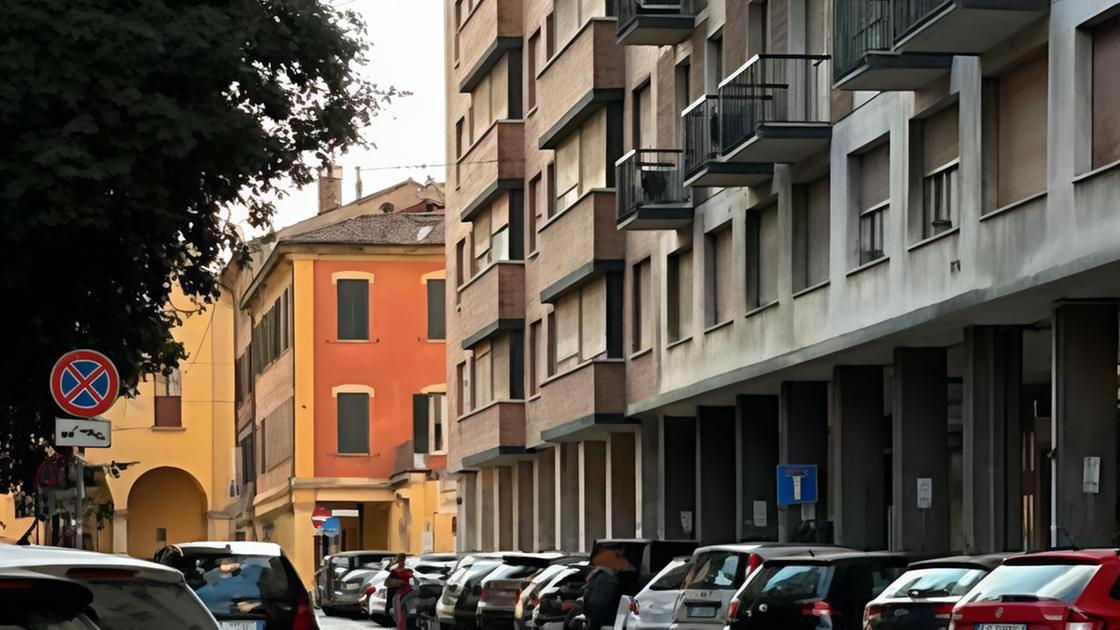 "Parcheggi ‘a rotazione’ in via della Grada. Poca comunicazione e residenti penalizzati"