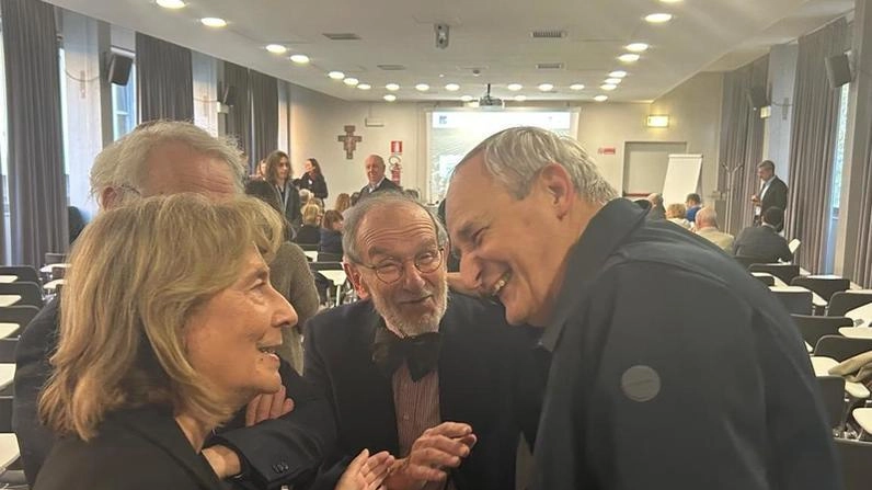 La professoressa Orlandi e il vescovo Zuppi al convegno su lavoro e caporalato