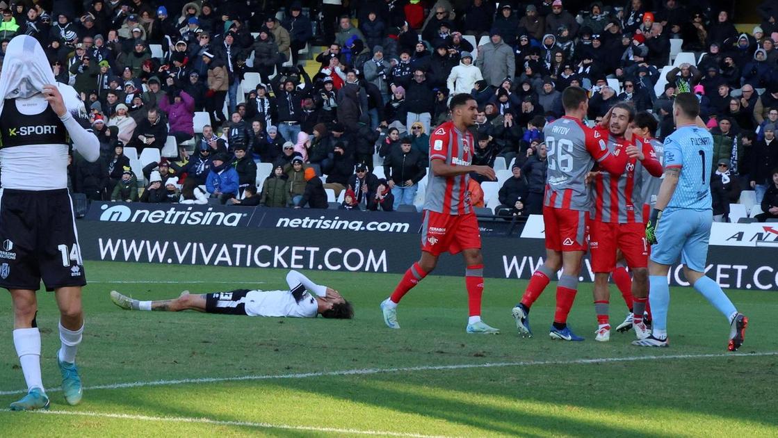 Il Cesena spreca e cade pure in casa. Alla Cremonese basta Vandeputte