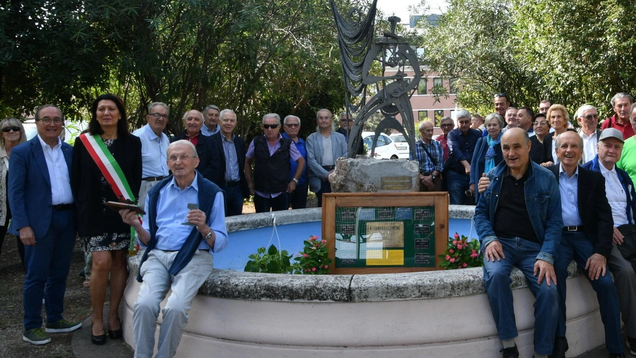 Domani si celebra la giornata del ferroviere a Forlì, con eventi commemorativi e culturali in onore dei lavoratori deceduti. Aperto al pubblico, l'appuntamento include una visita guidata e la presentazione di un libro sul tema.