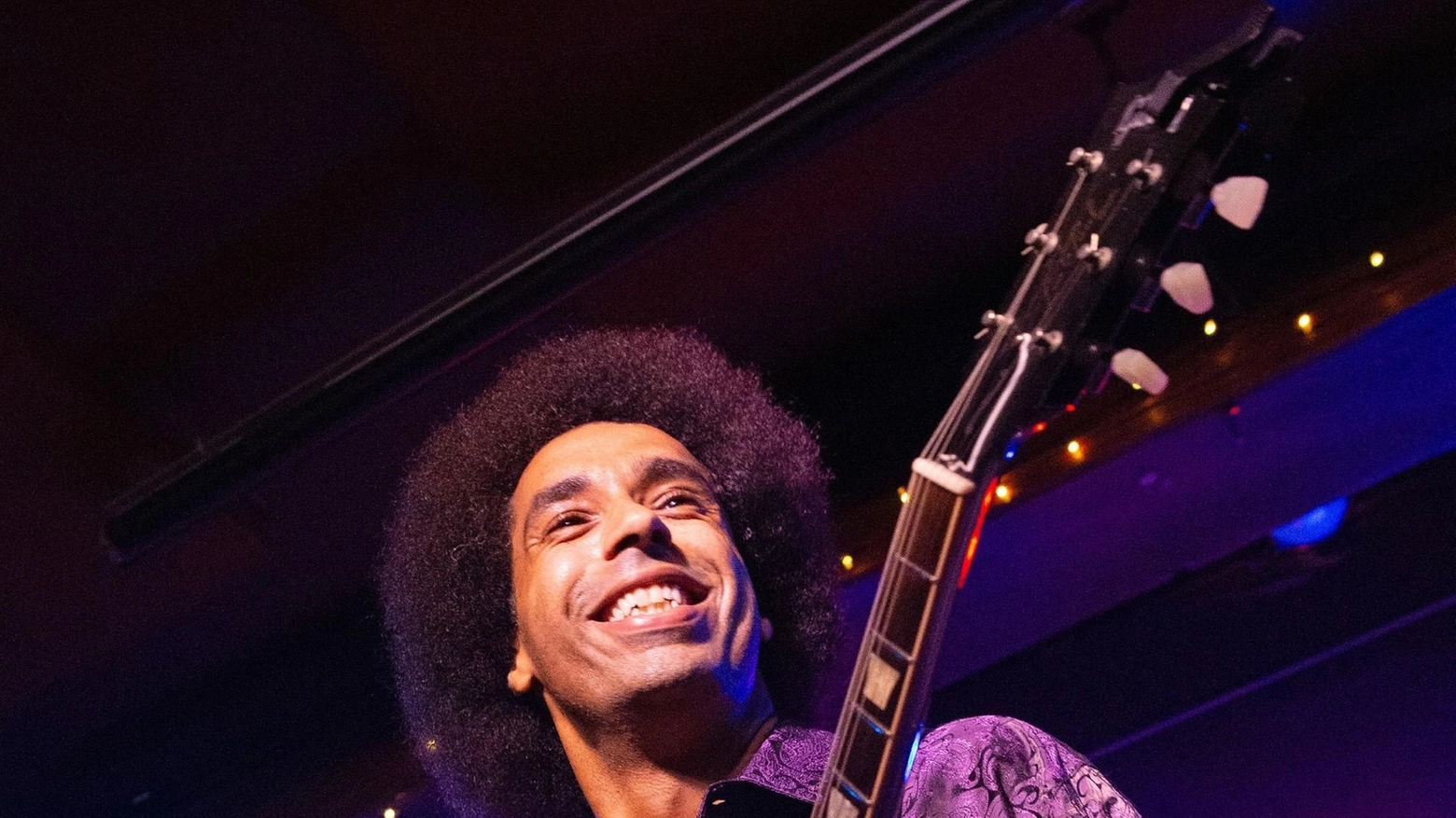 Il chitarrista americano. Selwyn Birchwood a San Severino Blues