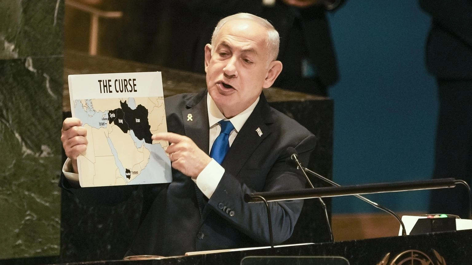 Netanyahu, 'siamo in guerra contro l'asse del male dell'Iran'