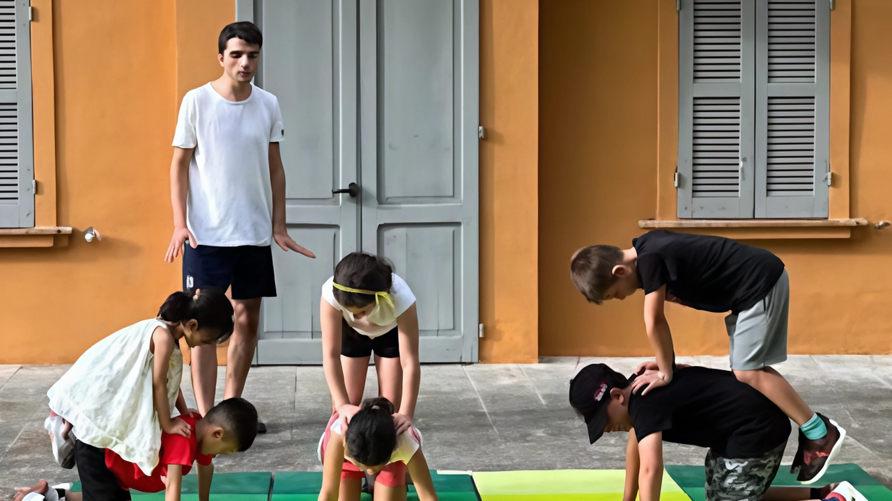 Il ’Circo in cantiere’ con laboratori di costruzione, giocoleria ed equilibrismo