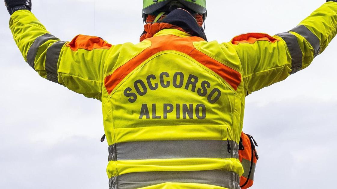 Biker si ferisce sul Montiego, salvato con l’elicottero