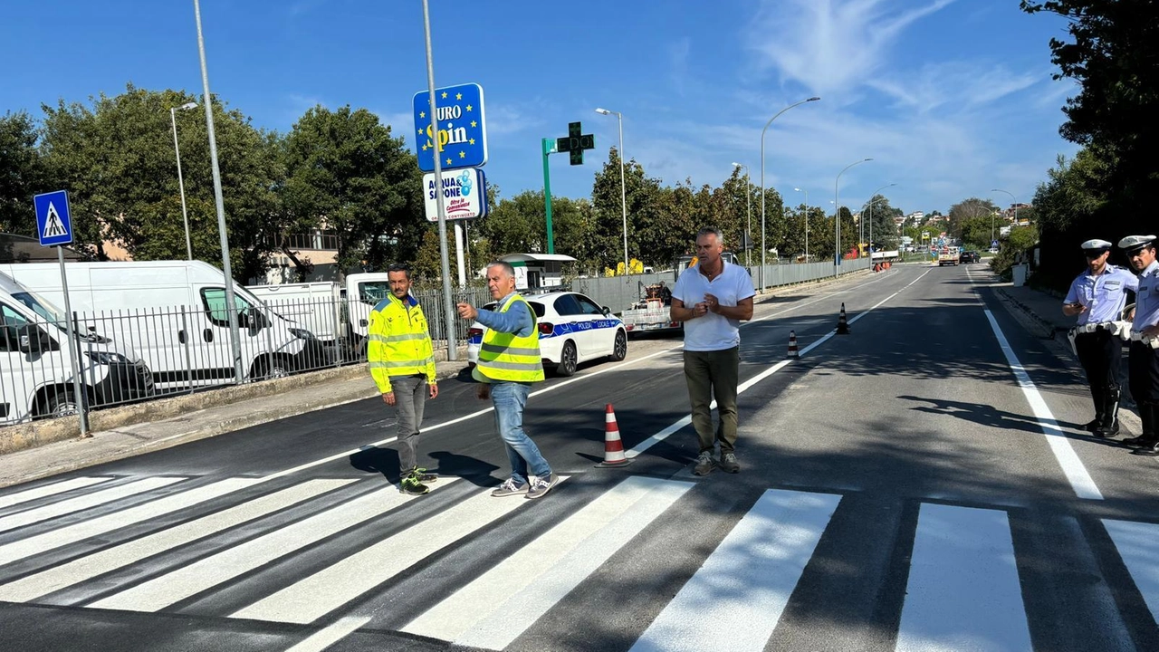 Sistemato il tratto via Ancona dove era scoppiato un tombino