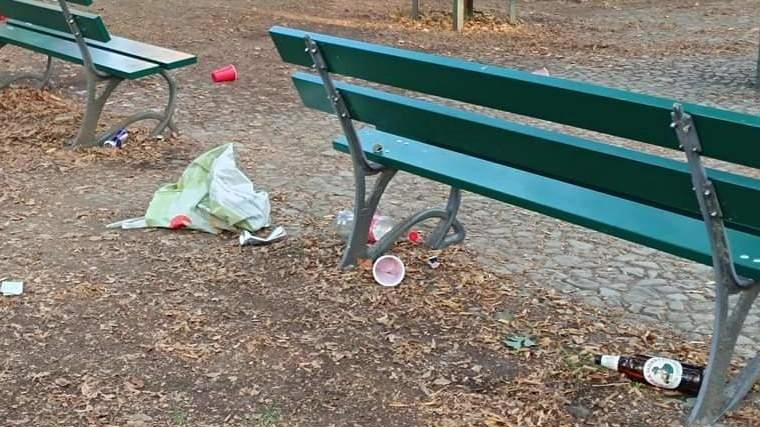 La società 'Al parco' ribadisce impegno per la pulizia e i controlli, respingendo polemiche strumentali dopo caso di degrado post-serata alle Acque minerali.