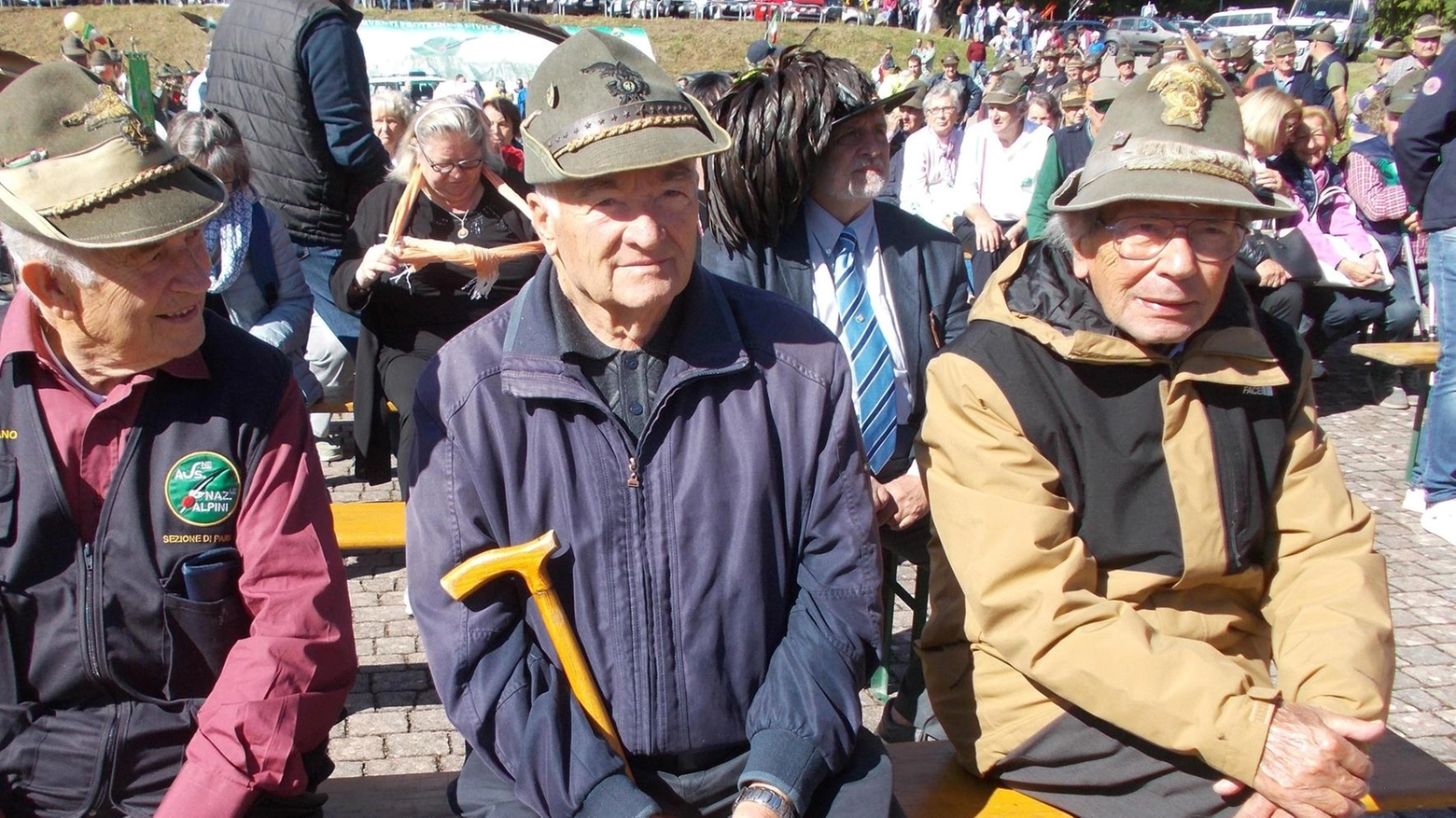 Il raduno degli Alpini. Bagno di folla per la festa