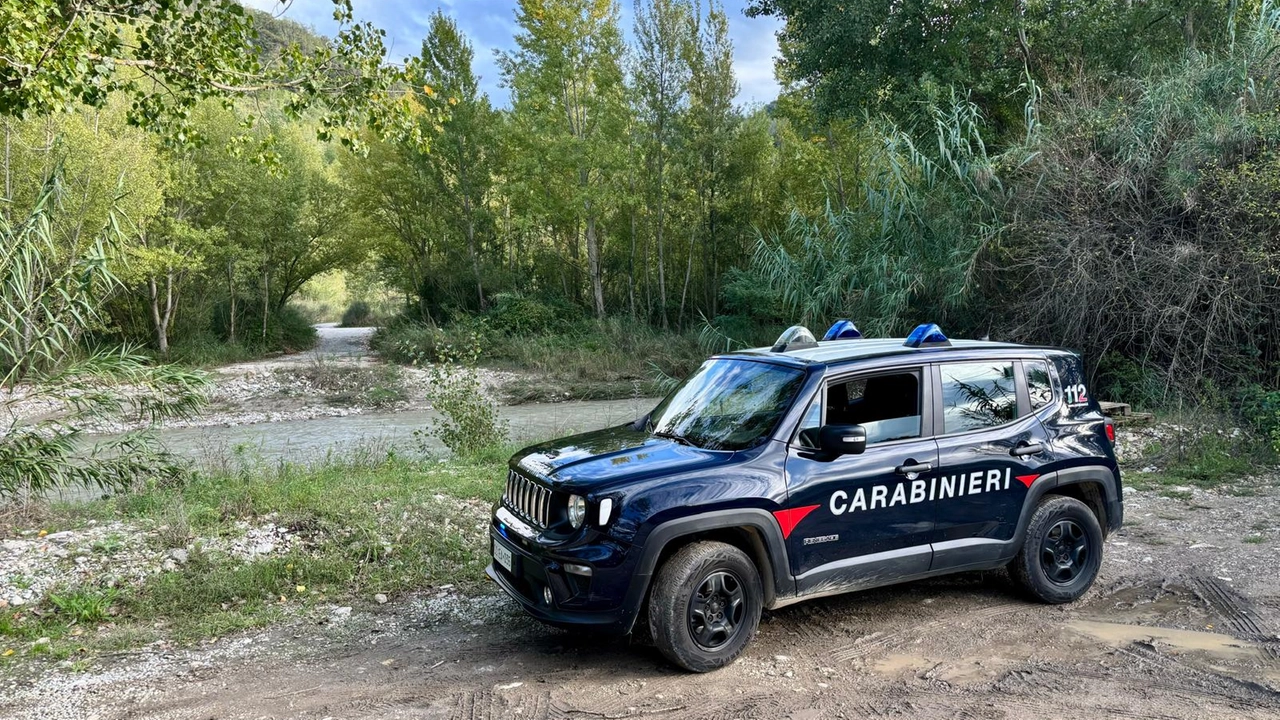 Cadavere vicino al fiume: intervenuti i Carabinieri della Compagnia di Riccione, assieme a quelli della Stazione di Montescudo-Monte Colombo