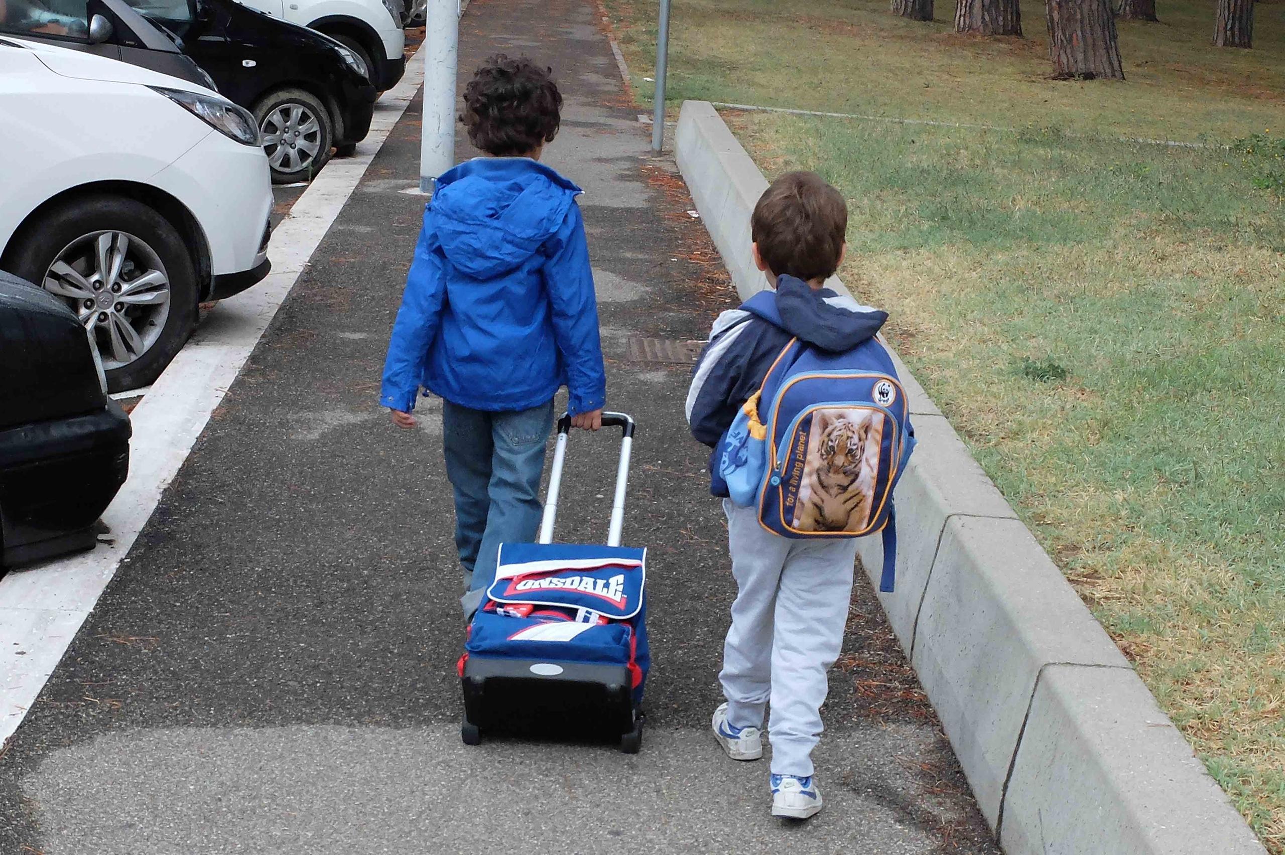 Bambino Di Anni Investito Davanti A Scuola In Pieno Centro A Bologna