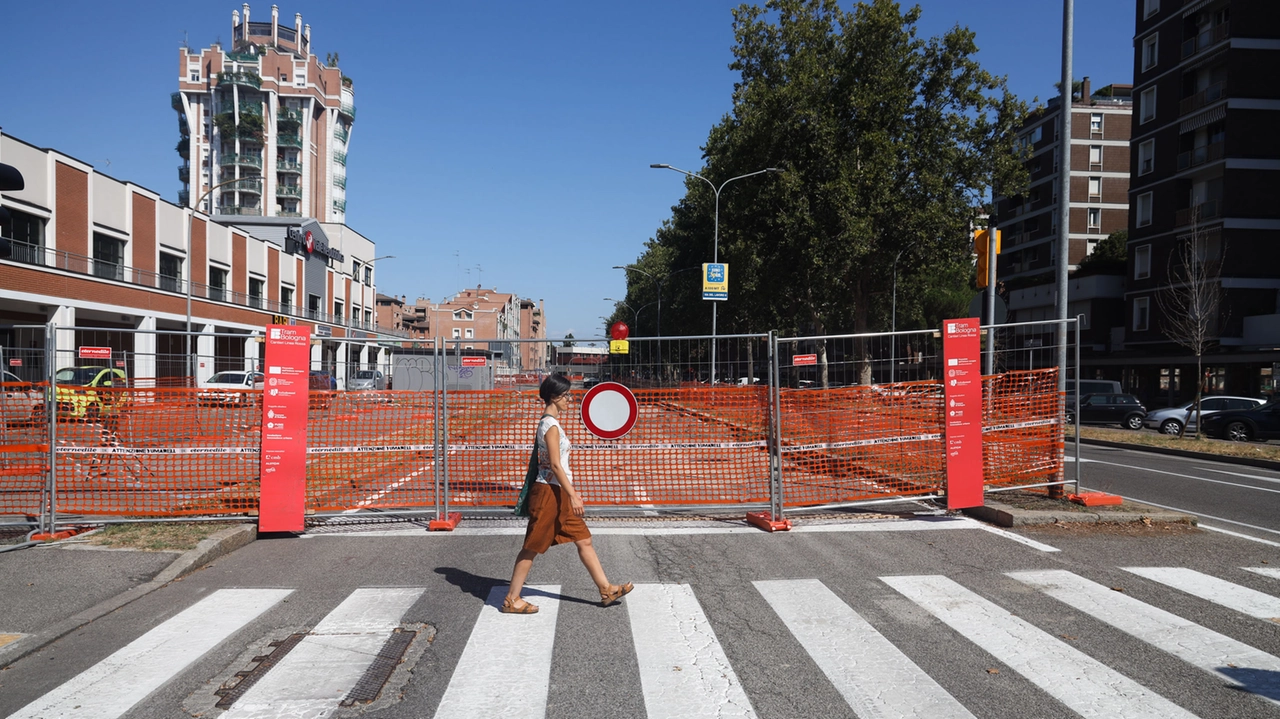 Cantieri in lungo e in largo per la città di Bologna