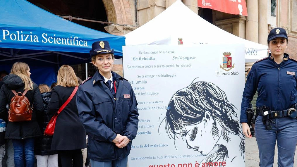 Polizia, Alecci (Anticrimine): "Con gli ammonimenti neutralizziamo la pericolosità dei maltrattanti. Arrivano baldanzosi ed escono piangendo. Fondamentali parità di genere ed educazione affettiva".