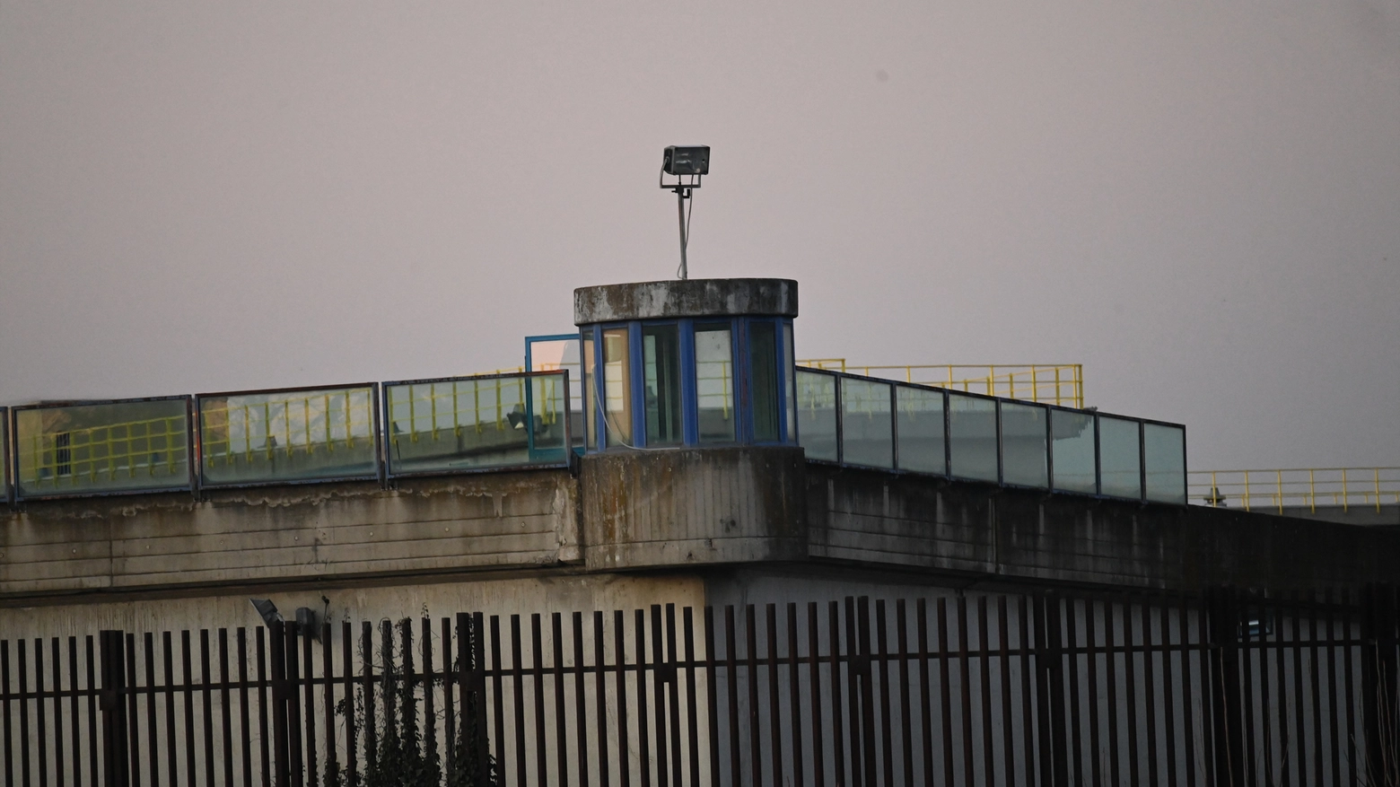 Suicidio nel carcere della Dozza a Bologna