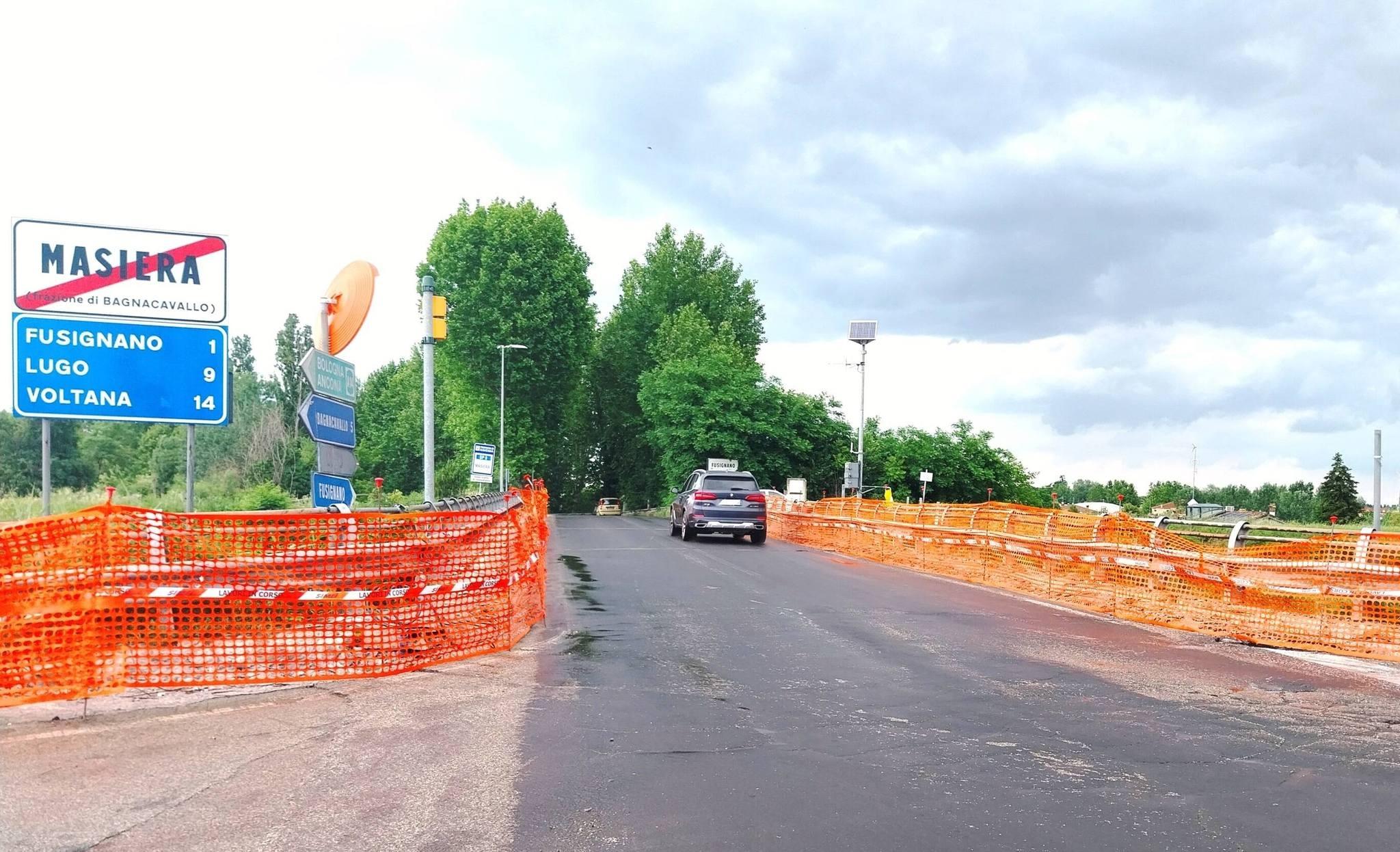 Ponte tra Fusignano e Masiera ancora chiuso: fino a quando il traffico sarà deviato