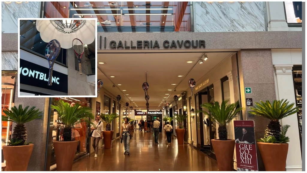 Galleria Cavour rende omaggio ai campioni della Coppa Davis con racchette speciali appese al soffitto