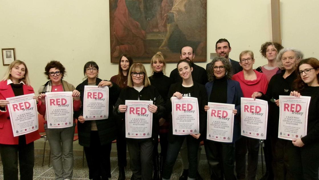 Violenza contro le donne, Red Friday a Savignano