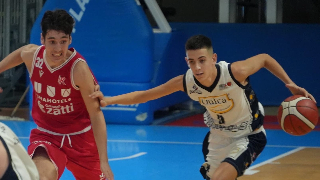 Sconfitte per le formazioni giovanili legate a Rbr in Eccellenza: Under 17 Angels cade 71-76 con la Vis Ferrara, mentre Under 19 perde 95-84 contro l’Etrusca Basket.