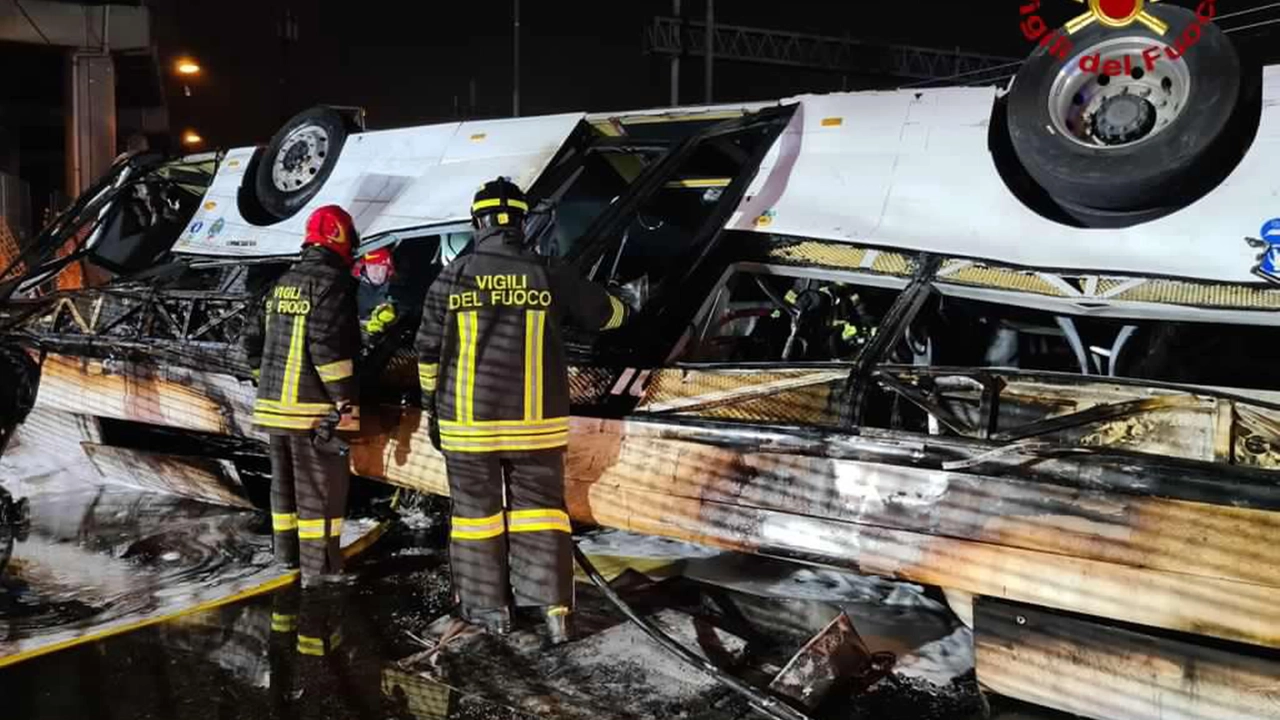 Il bus precipitato a Mestre il 3 ottobre 2023