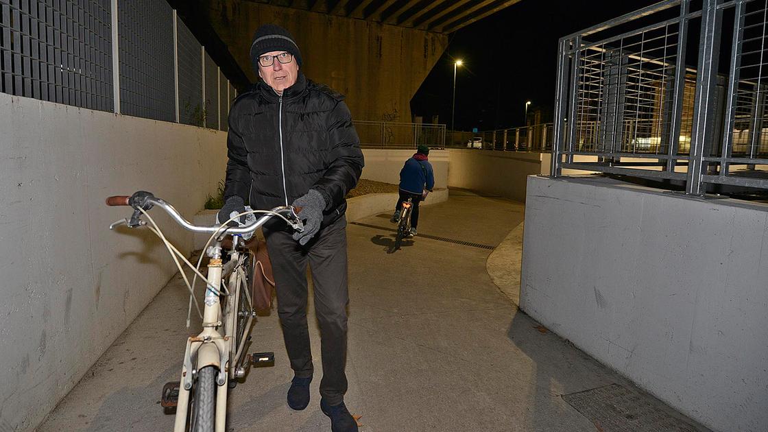 Paura al sottopasso a Pesaro: “Io, aggredito mentre ero in bici”