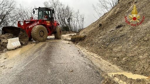 Maltempo Forlì, allarme frane: a Civitella una casa e un agriturismo restano isolati