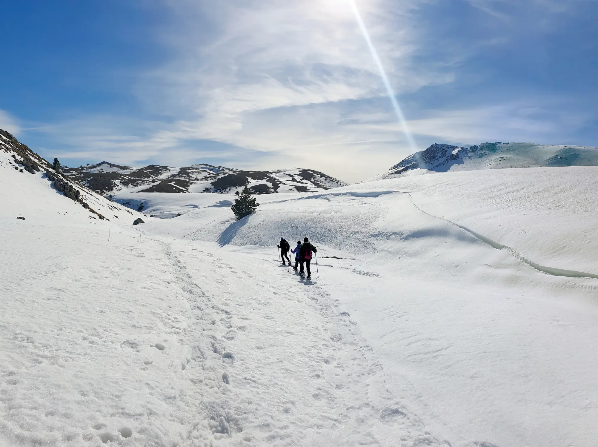 Troppi escursionisti incoscienti in montagna, come prepararsi per evitare incidenti