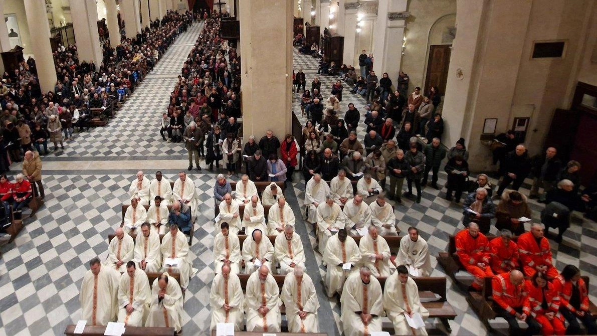 Domenica sera centinaia di persone hanno gremito la Cattedrale di Faenza per l’apertura delle celebrazioni del Giubileo della Speranza 2025....