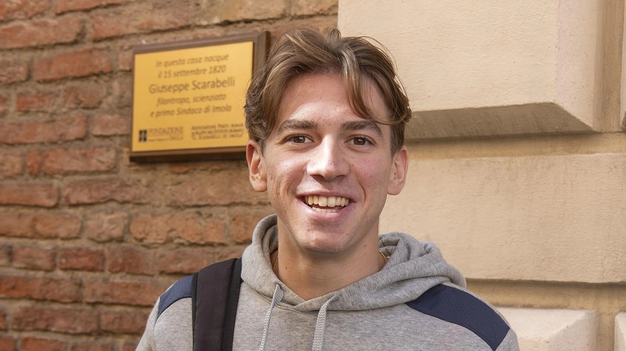 Giulio Premi, castellano, è studente Scienze e Tecnologie per il Verde e il Paesaggio