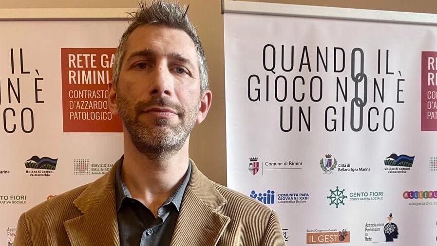 Vignoli, direttore del Sert: "Problema diffuso anche tra i giovani. Con medici e psicologi proviamo a fare uscire le persone dal tunnel". .