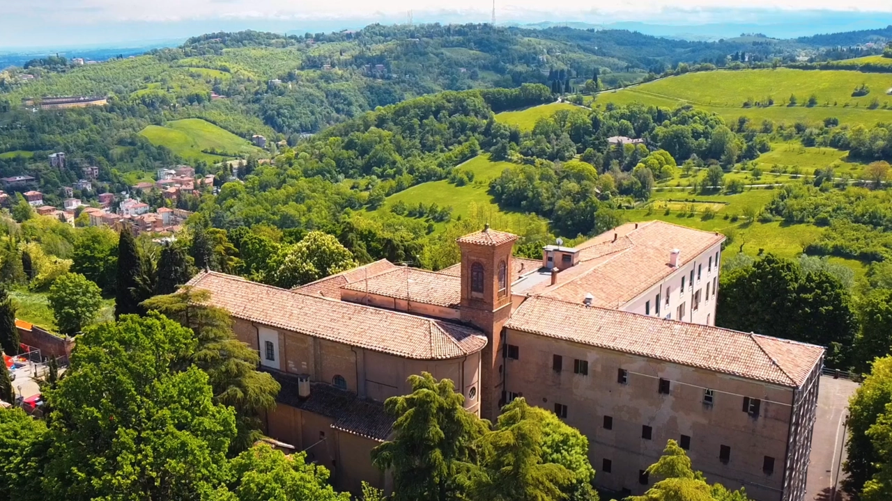 La prima scuola internazionale di Bologna apre le porte per quattro giornate di Open Day