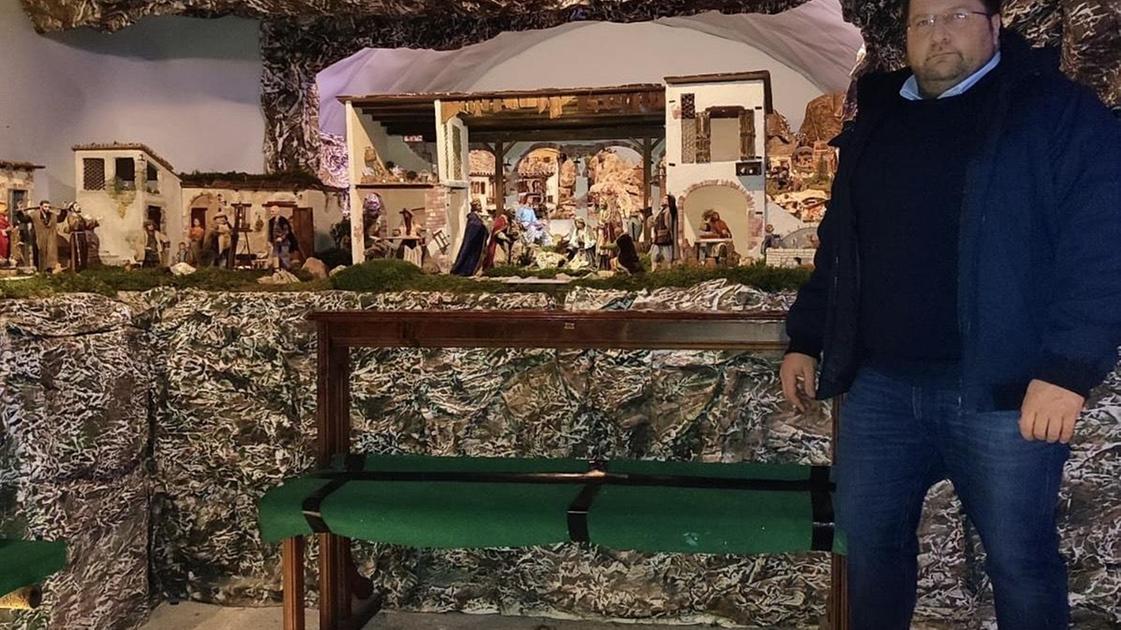 "Da 35 anni il nostro presepe tra tecnica e fantasia"