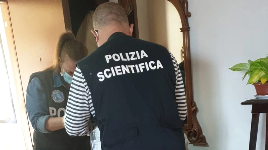 Quindicenne fuggito, la polizia scientifica ha seguito le indagini