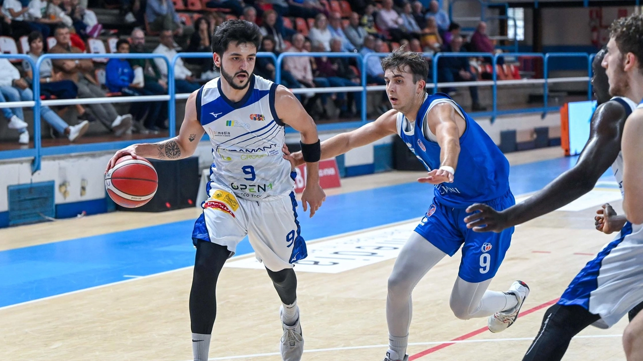 A Padova anche l’argentino Santiago, in campo in un ruolo non suo, non ha convinto (Foto Business Press)