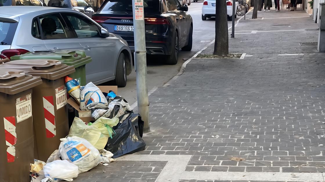 Cala la differenziata, aumentano le tasse