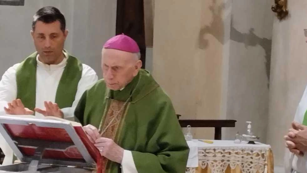 Vescovo Adriano Caprioli, 65esimo dall’ordinazione