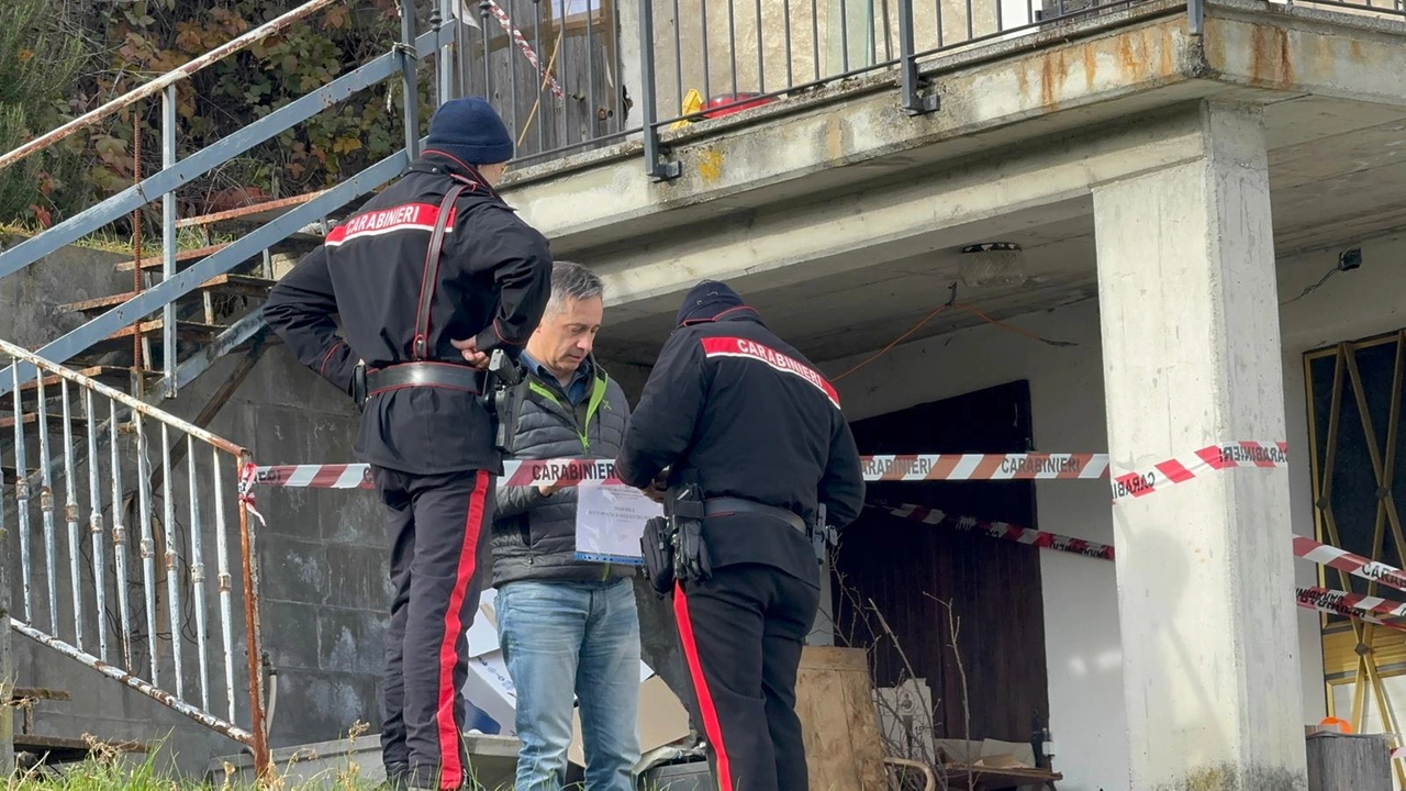 I carabinieri a casa dello ’sceriffo’