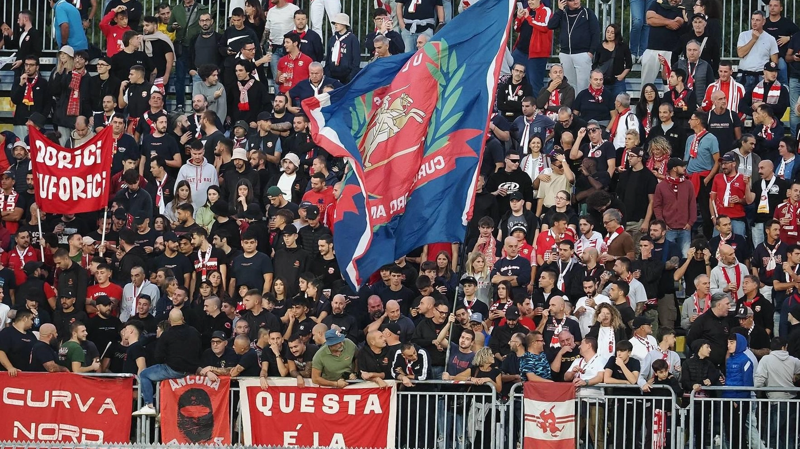 Ancona, il ds tenta gli ultimi colpi. Trasferta in scooter per gli ultras