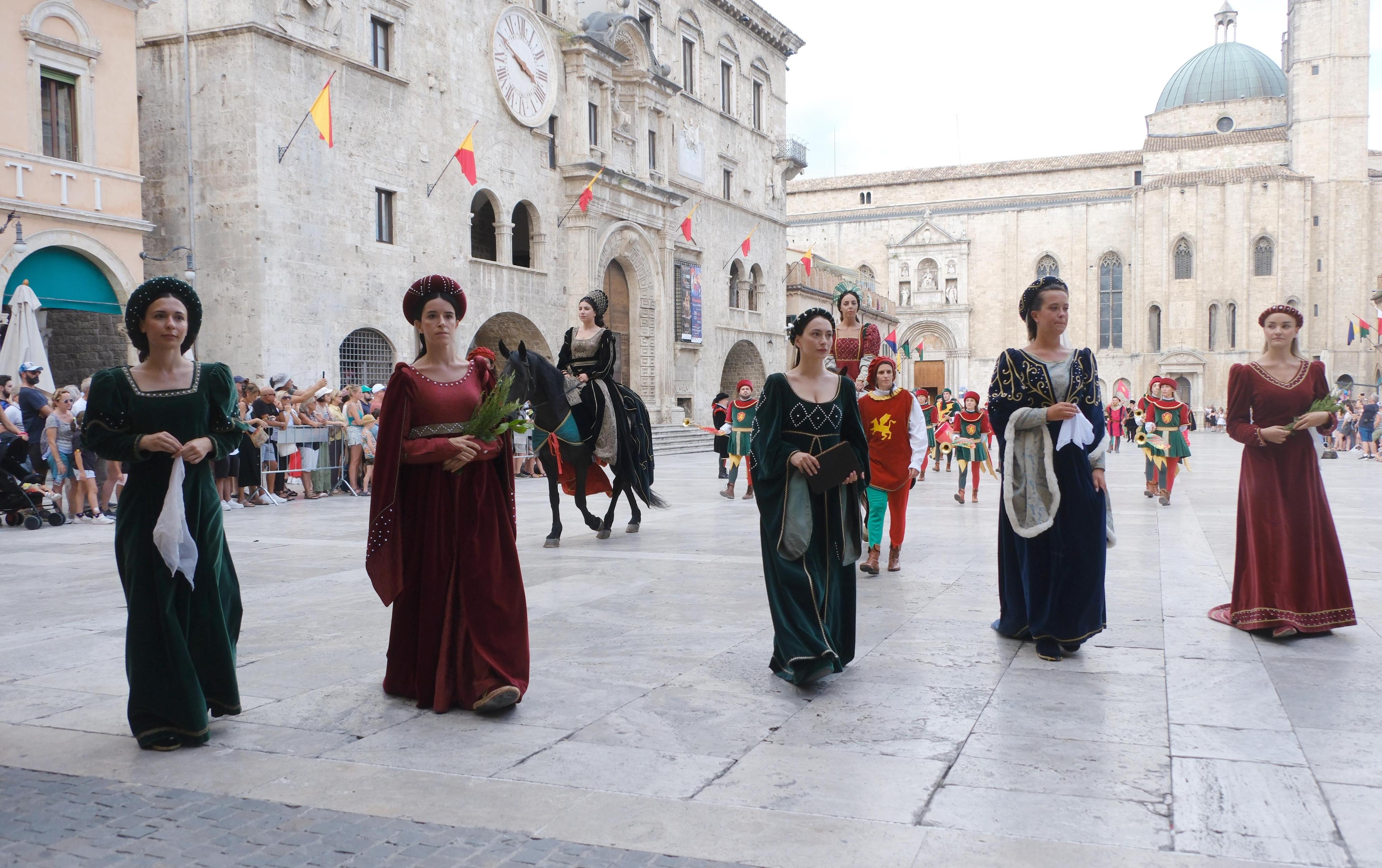 Quintana, cosa cambia: De Santis bis a Romana e Fattori alla Piazzarola