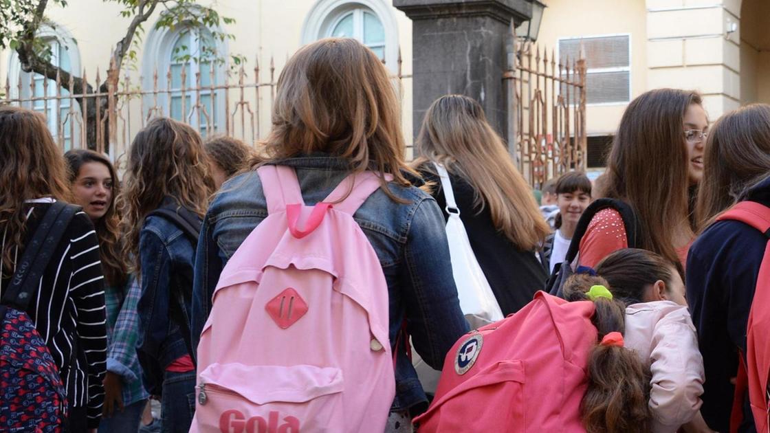 Il progetto nelle scuole. Team di esperti contro le violenze: "Bullismo aumentato del 20%"