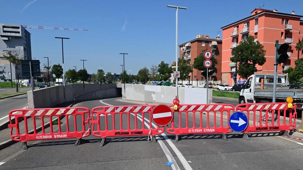 Chiuso ancora una volta il sottopasso di via Gobetti a causa del maltempo. Ad annunciarlo è il Comune, spiegando...