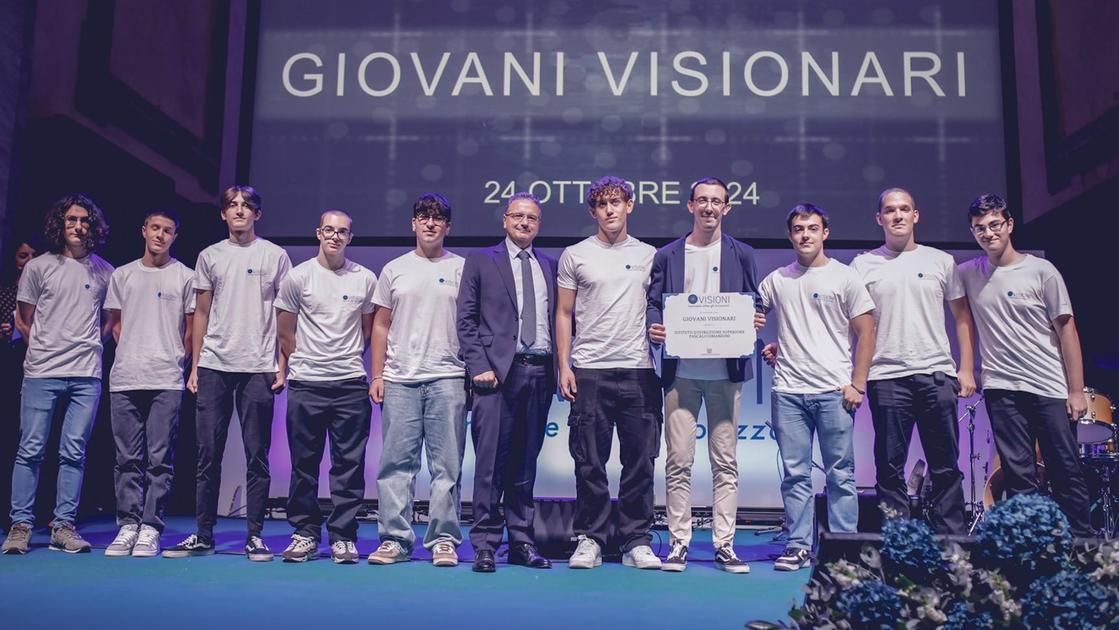 Confindustria premia gli studenti. Ecco chi sono i ’Giovani Visionari’