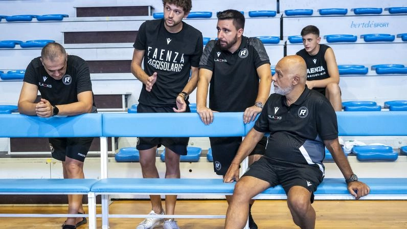 Coach Garelli: "Ci aspettiamo risultati nel corso del tempo. Quest’anno basterà arrivare nei primi 12 per giocarsi gli spareggi-promozione"