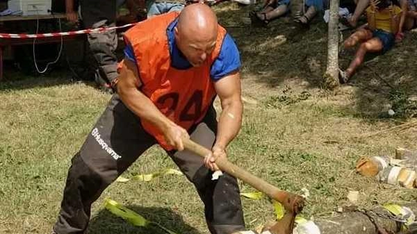 Sagra del cinghiale al via con il Pentathlon del boscaiolo