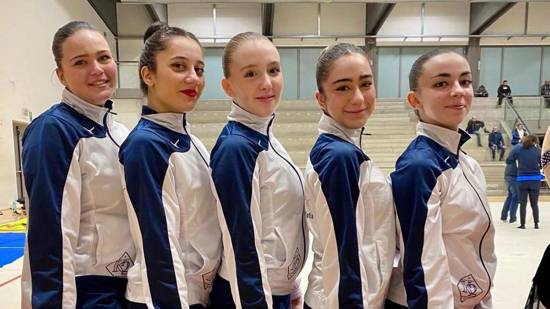 Ginnastica ritmica La RitMix centra 106 podi